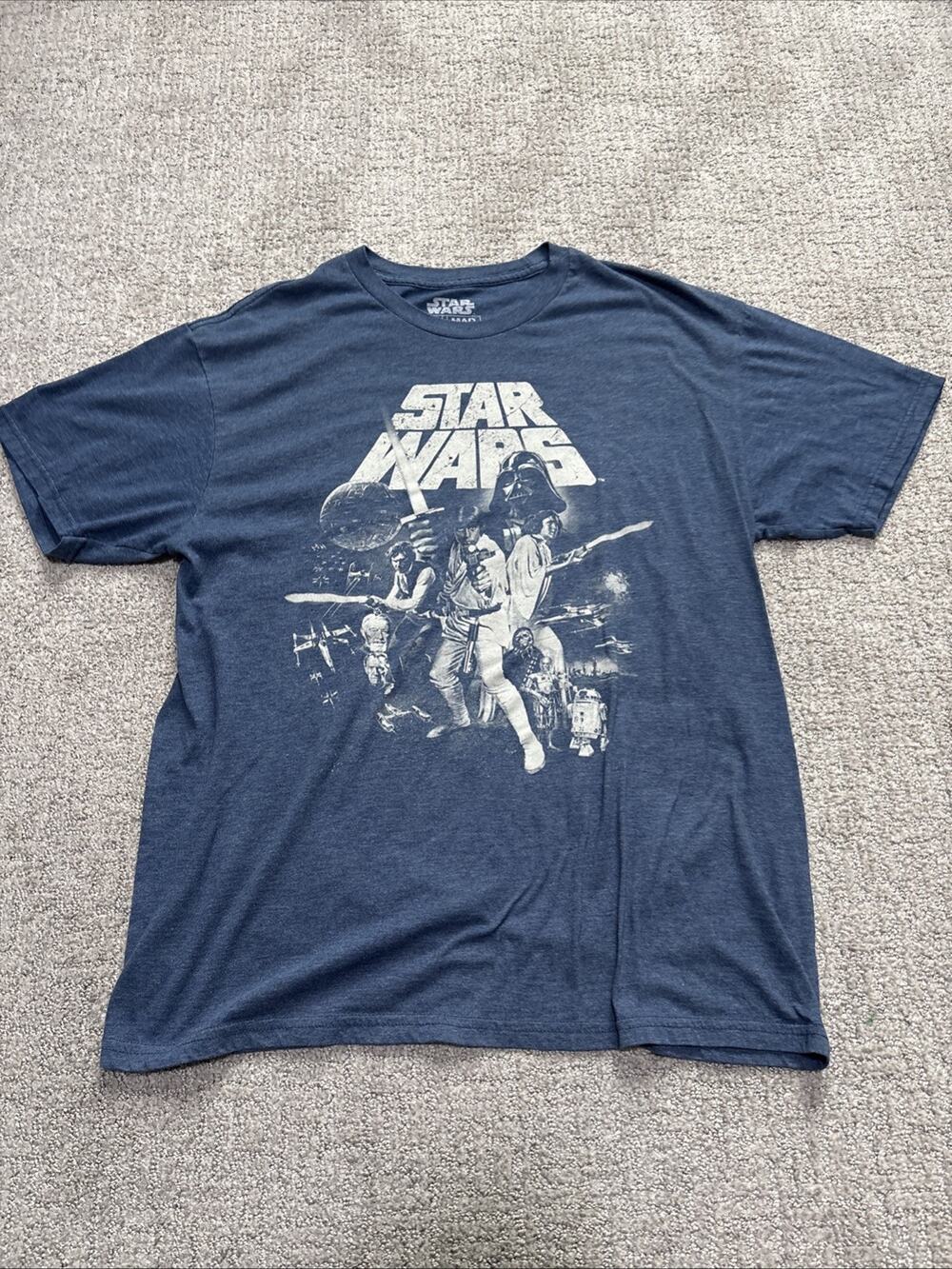 Star Wars Men’s classic movie poster graphic T-shirt Size Large